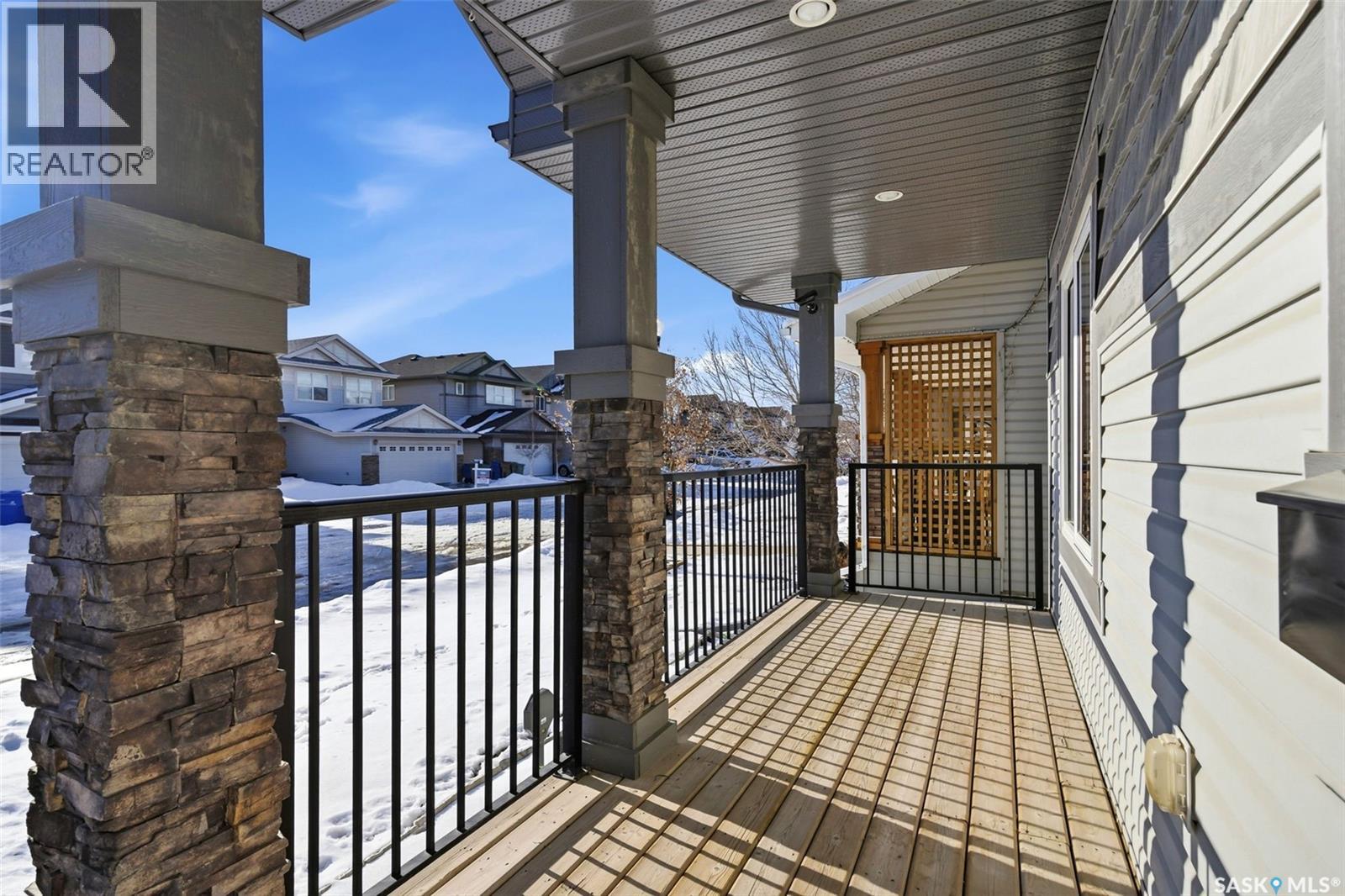 3742 Green Moss Lane, Regina, Saskatchewan  S4V 1P7 - Photo 3 - SK029279