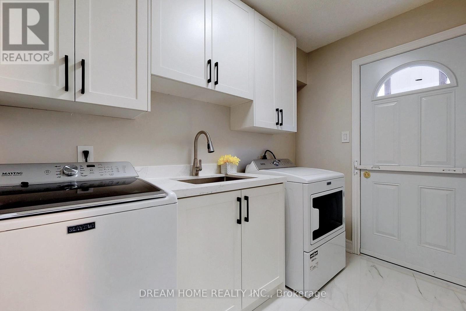 Lorem Ipsum Dolor Sit, Toronto, Ontario  M1W  - Photo 17 - DEMO29282193