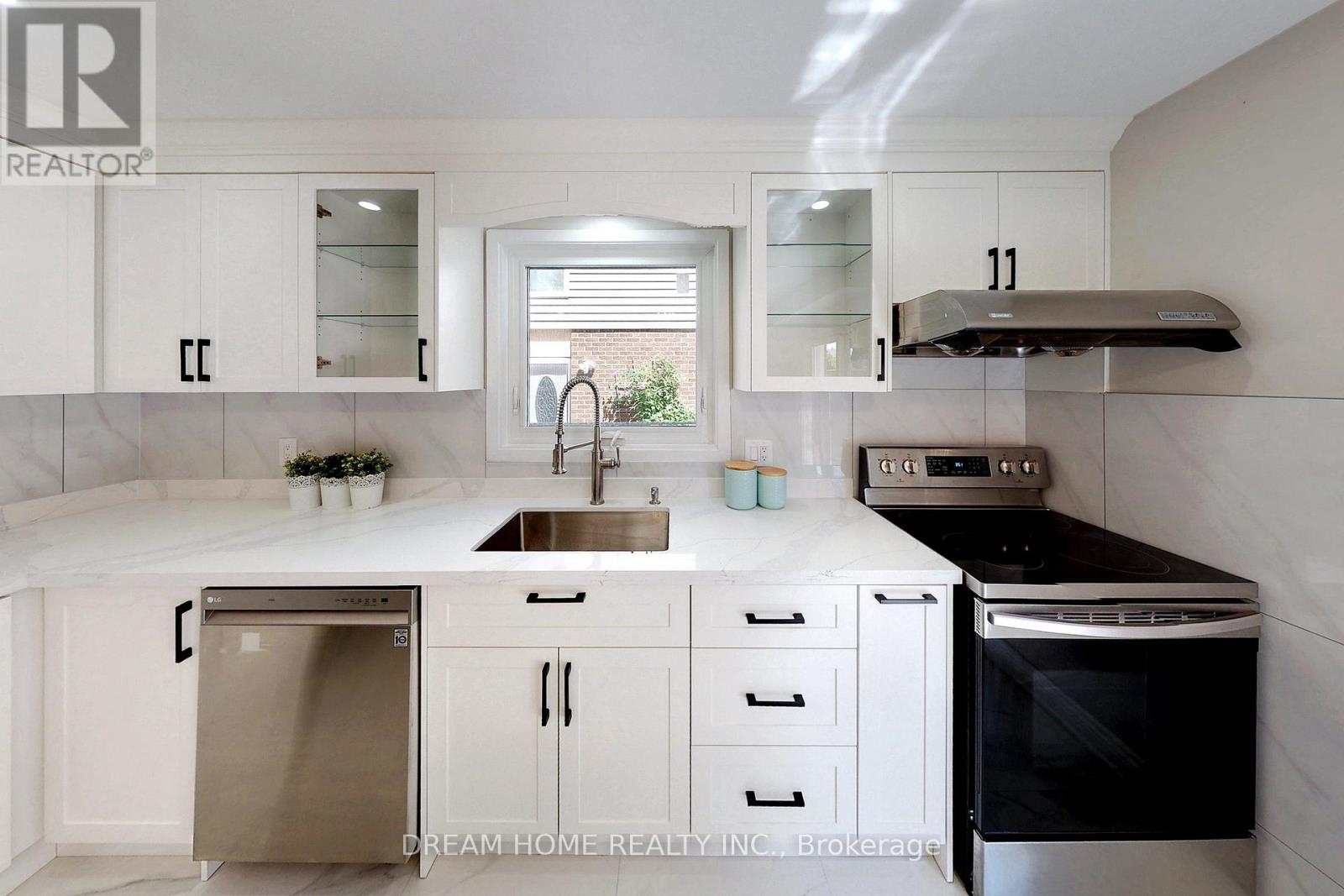 Lorem Ipsum Dolor Sit, Toronto, Ontario  M1W  - Photo 13 - DEMO29282193