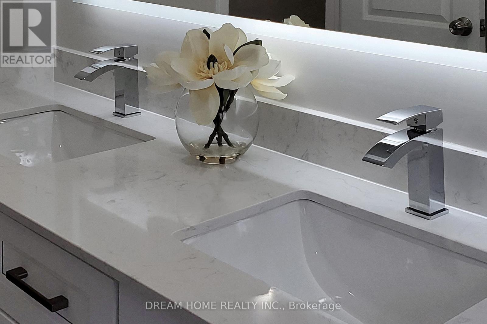 Lorem Ipsum Dolor Sit, Toronto, Ontario  M1W  - Photo 29 - DEMO29282193