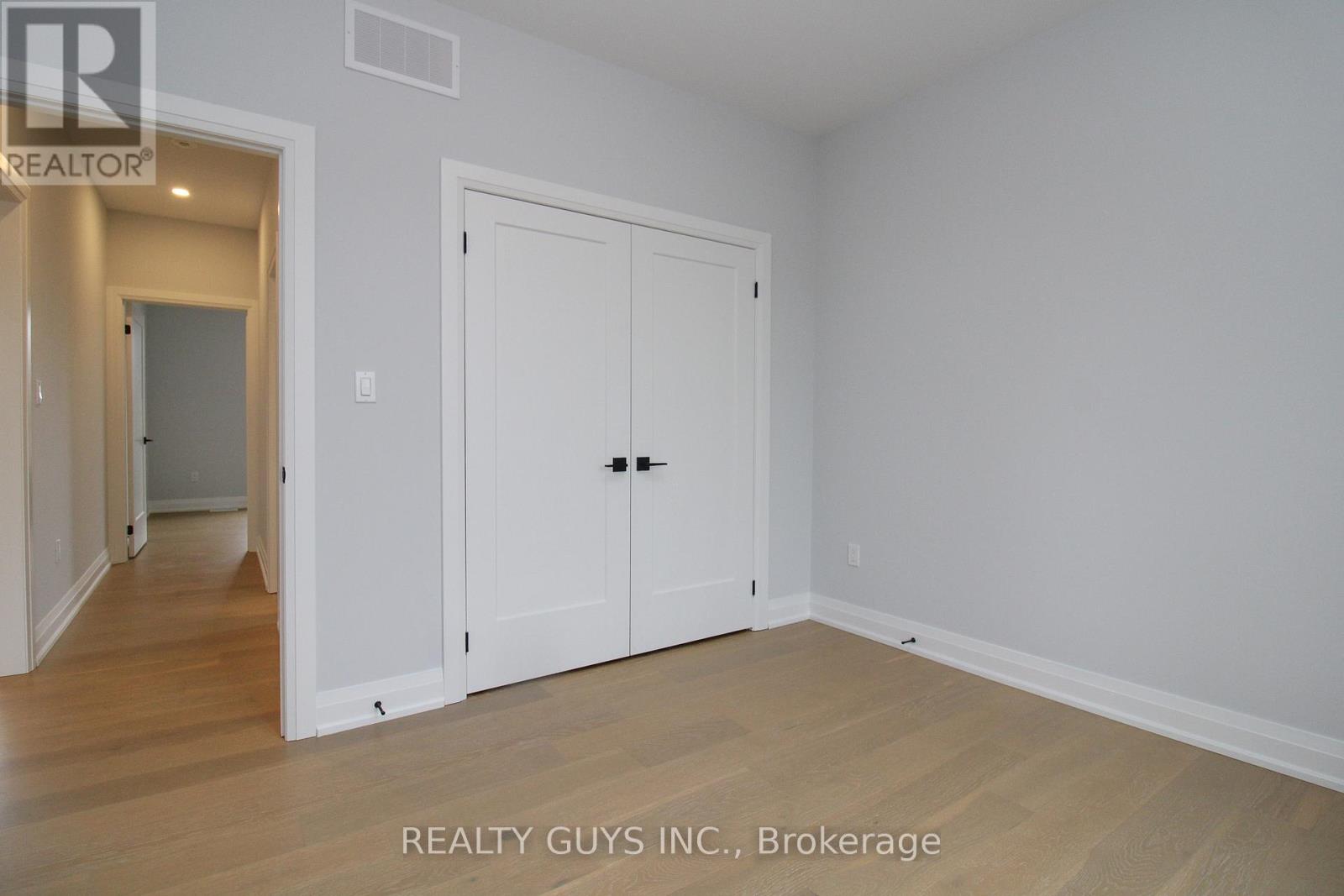 2418 Gwendolyn Court, Cavan Monaghan, Ontario  L0A 1C0 - Photo 38 - X12421092