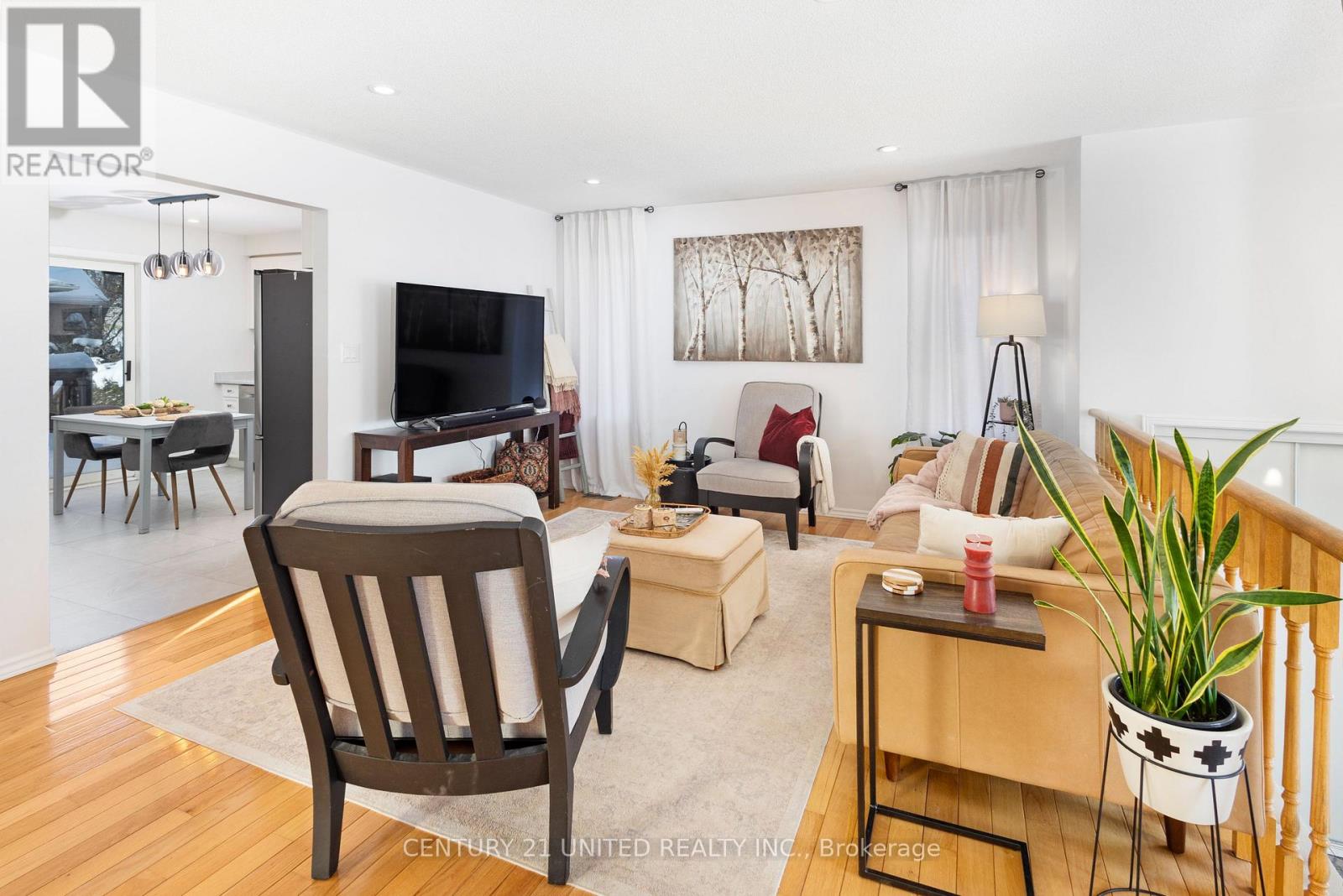 1455 Glenforest Crescent, Peterborough, Ontario  K9K 2J2 - Photo 5 - X12513176