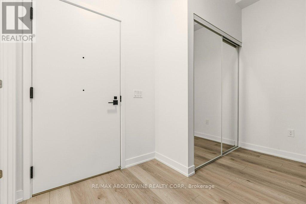 Ph3 - 500 Plains Road E, Burlington, Ontario  L7T 0C8 - Photo 9 - W12757046