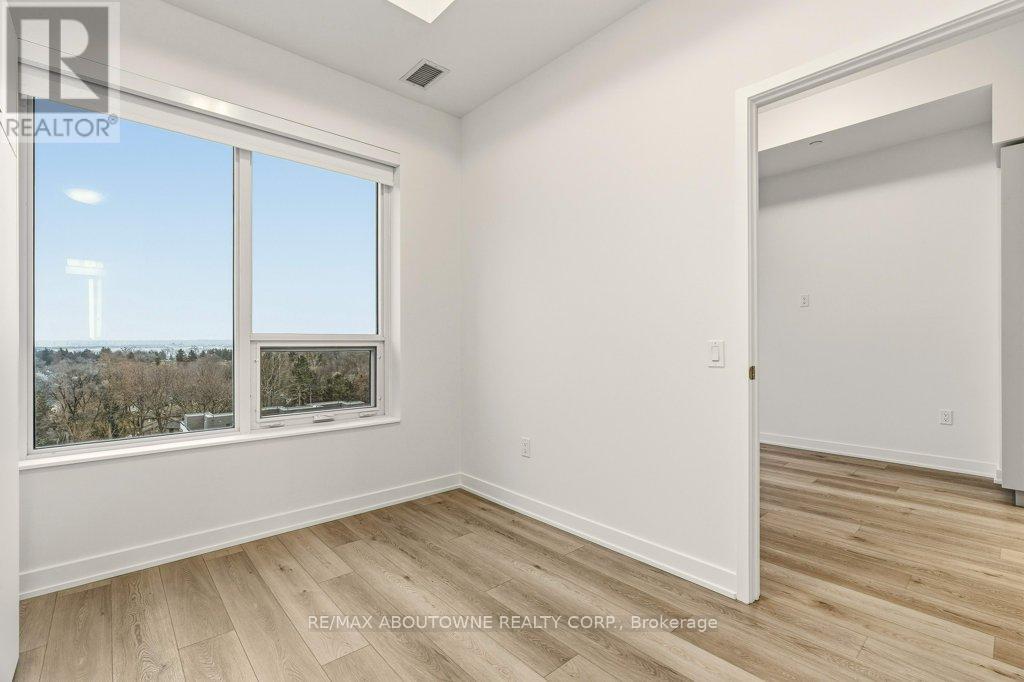 Ph3 - 500 Plains Road E, Burlington, Ontario  L7T 0C8 - Photo 28 - W12757046