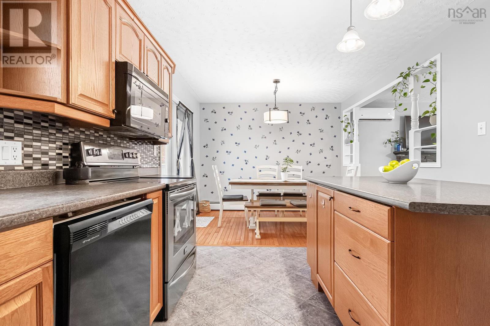 73 Union Street, Bedford, Nova Scotia  B4A 2B6 - Photo 8 - 202603499