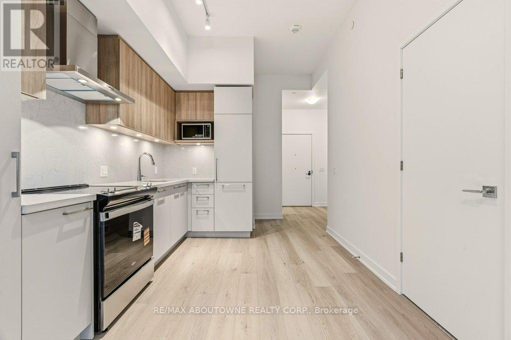 Ph3 - 500 Plains Road E, Burlington, Ontario  L7T 0C8 - Photo 17 - W12757046