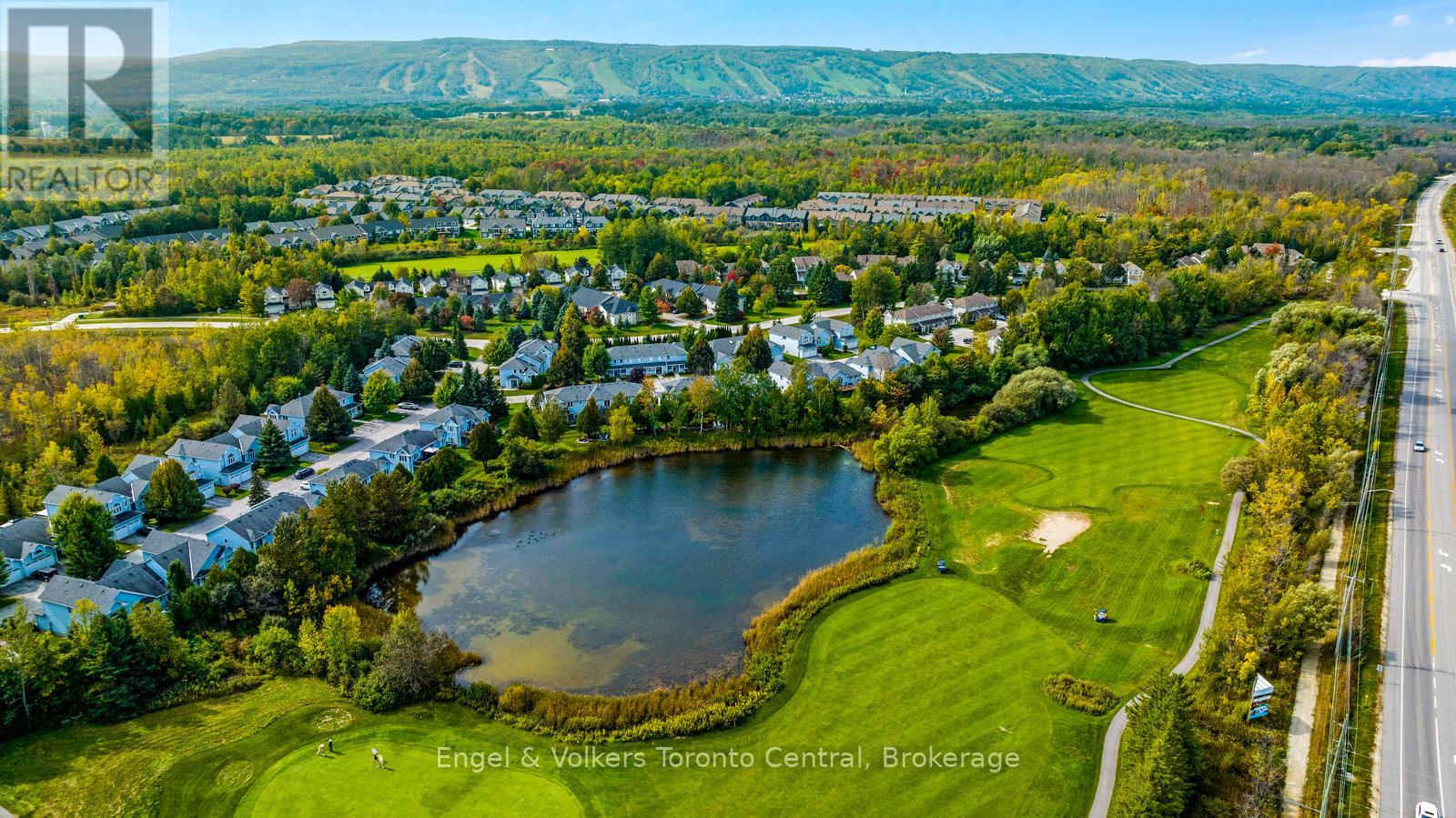 11 - 11 SUNDIAL COURT, Collingwood, Ontario