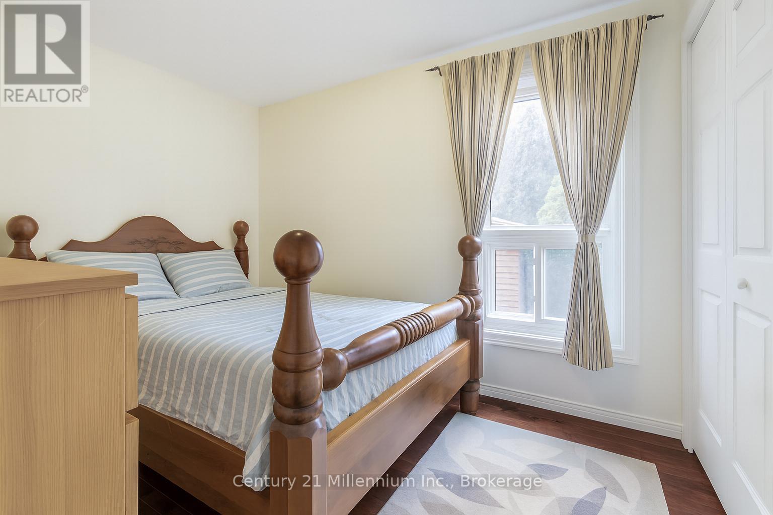 104 Glenwood Place, West Grey, Ontario  N0C 1H0 - Photo 16 - X12827098