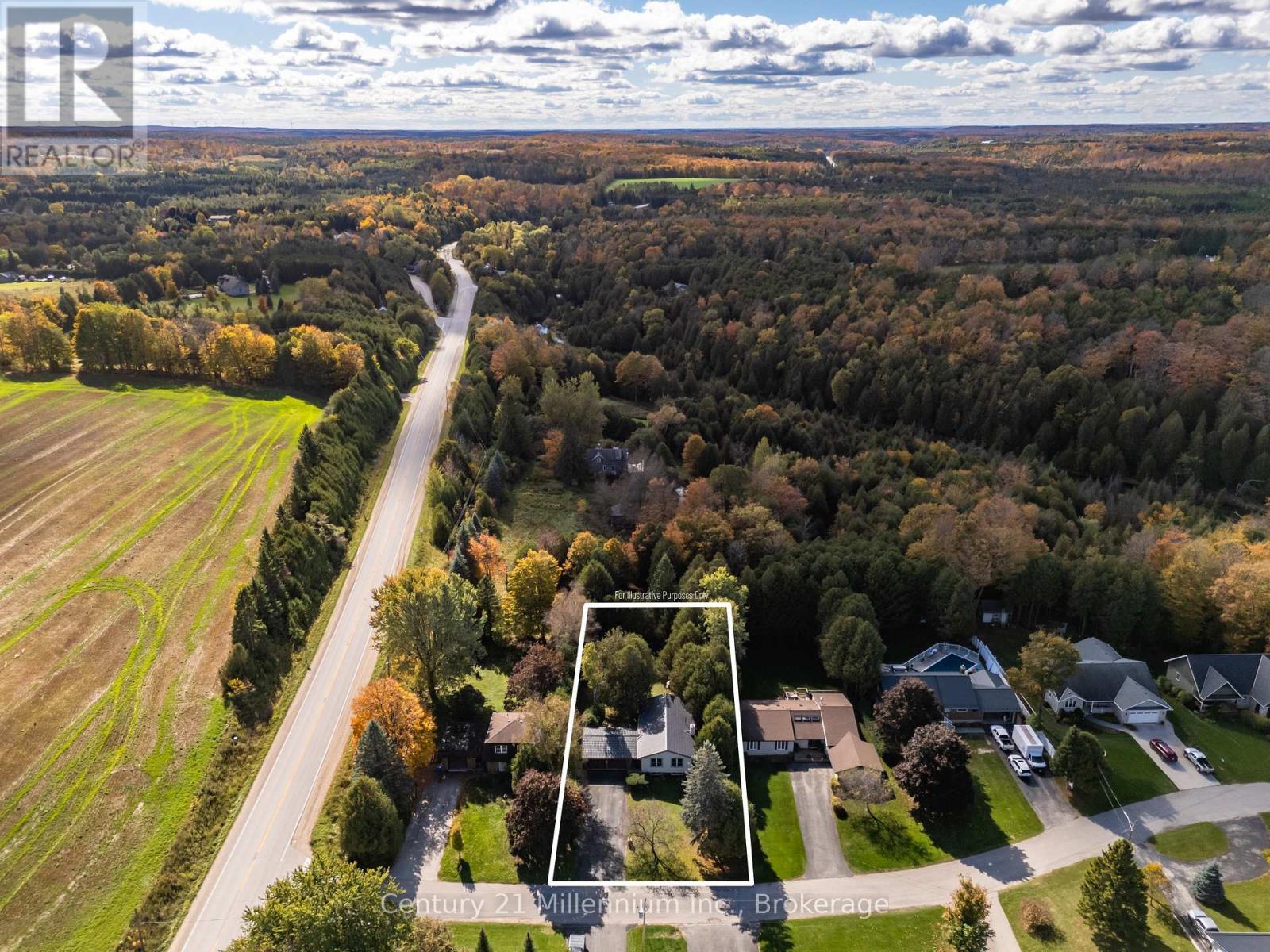 104 Glenwood Place, West Grey, Ontario  N0C 1H0 - Photo 2 - X12827098