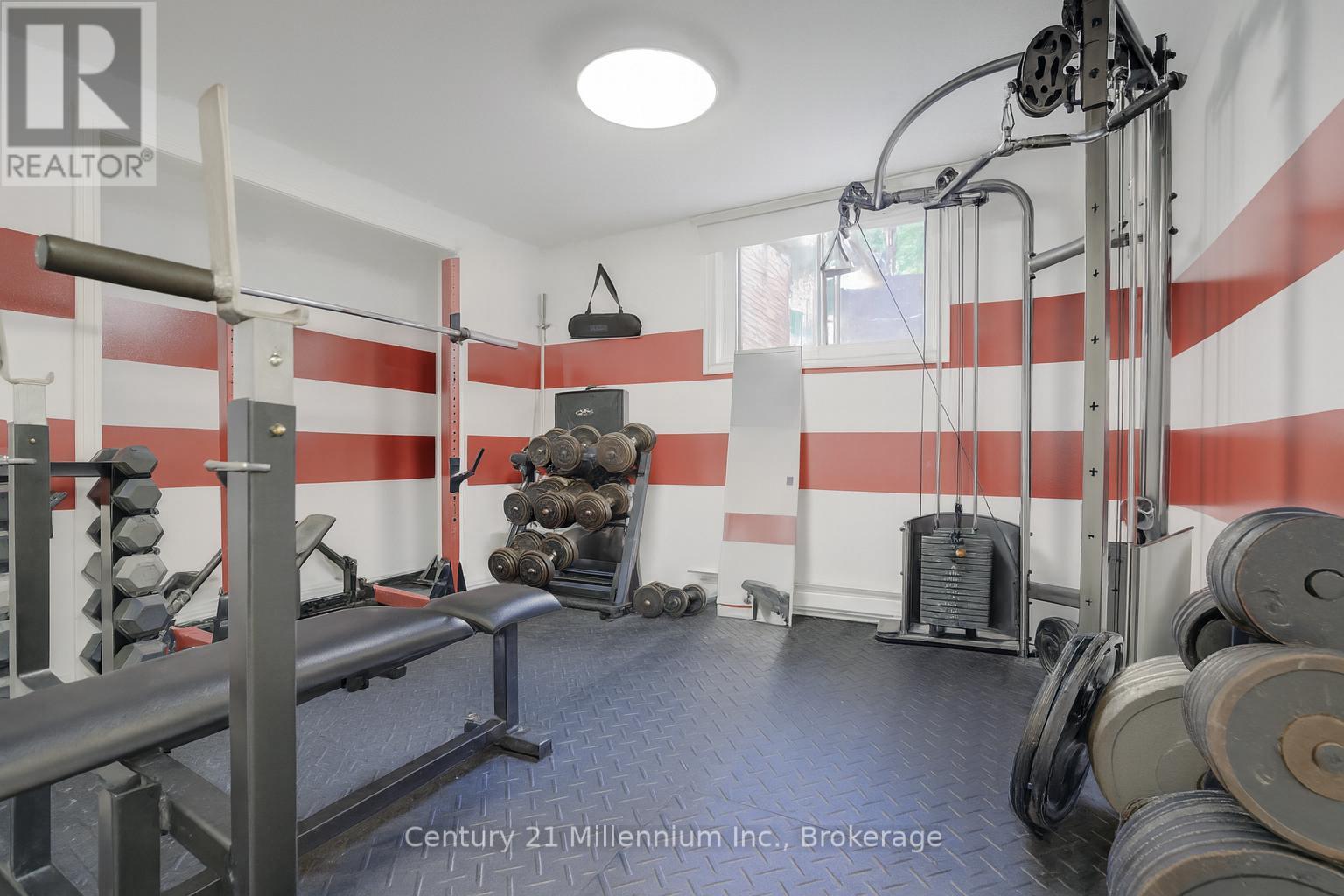 104 Glenwood Place, West Grey, Ontario  N0C 1H0 - Photo 22 - X12827098