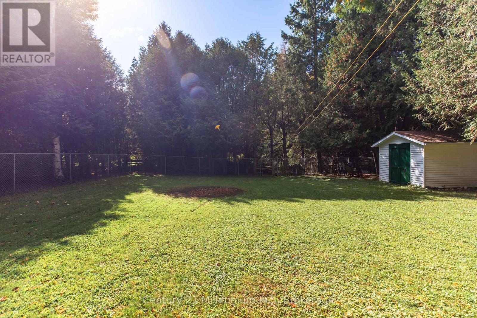 104 Glenwood Place, West Grey, Ontario  N0C 1H0 - Photo 23 - X12827098