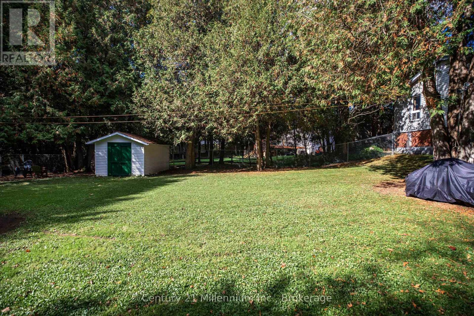 104 Glenwood Place, West Grey, Ontario  N0C 1H0 - Photo 26 - X12827098