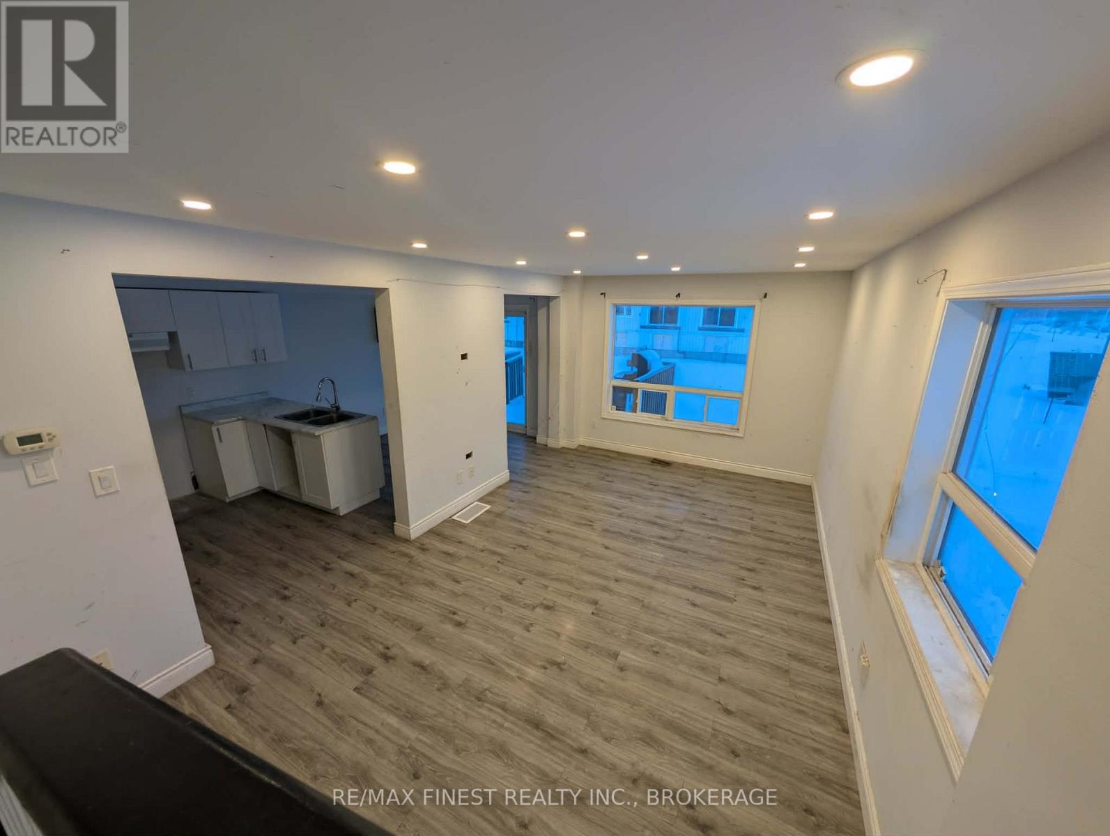 251 Conacher Drive, Kingston (Rideau), Ontario  K7K 7J9 - Photo 6 - X12827062