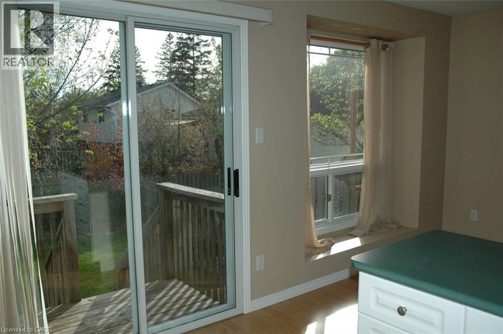 157 Shadow Wood Court, Waterloo, Ontario  N2K 3W4 - Photo 8 - 40804692