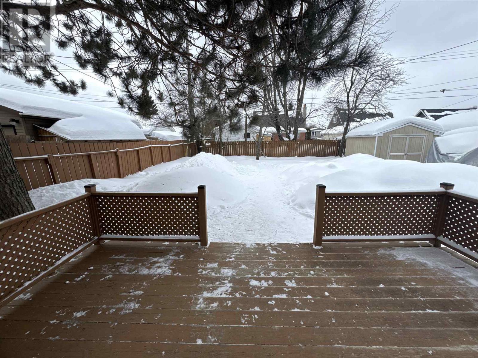 143 Dieppe Ave, Elliot Lake, Ontario  P5A 1H6 - Photo 25 - SM260373