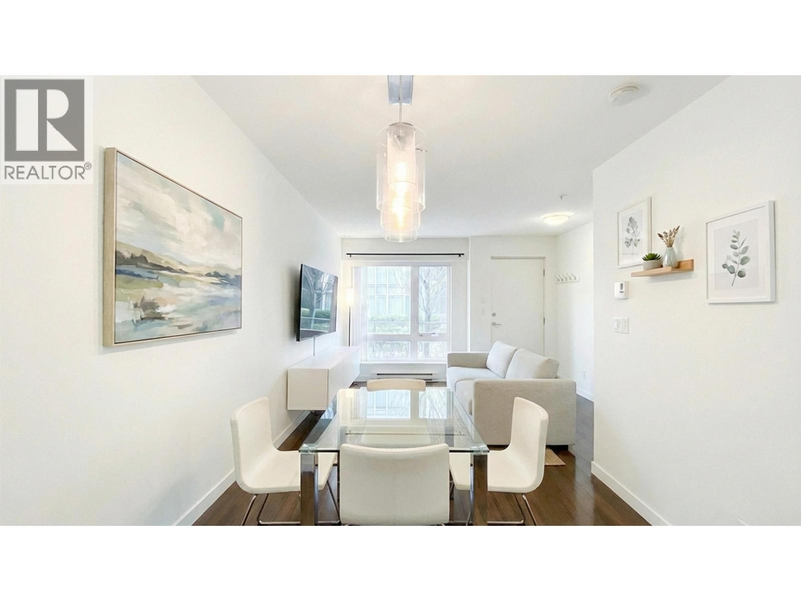 Listing Picture 4 of 40 : 4888 ELDORADO MEWS, Vancouver / 溫哥華 - 魯藝地產 Yvonne Lu Group - MLS Medallion Club Member