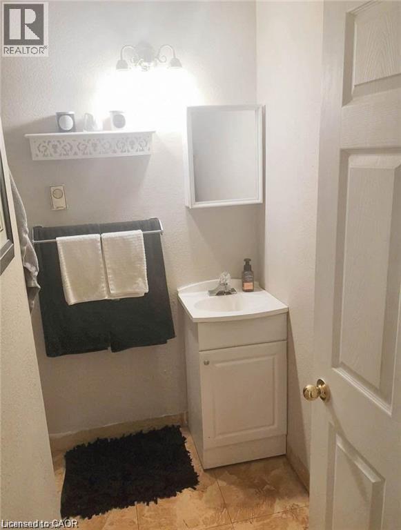 144 Locke Street S Unit# 5, Hamilton, Ontario  L8P 4A9 - Photo 12 - 40807679