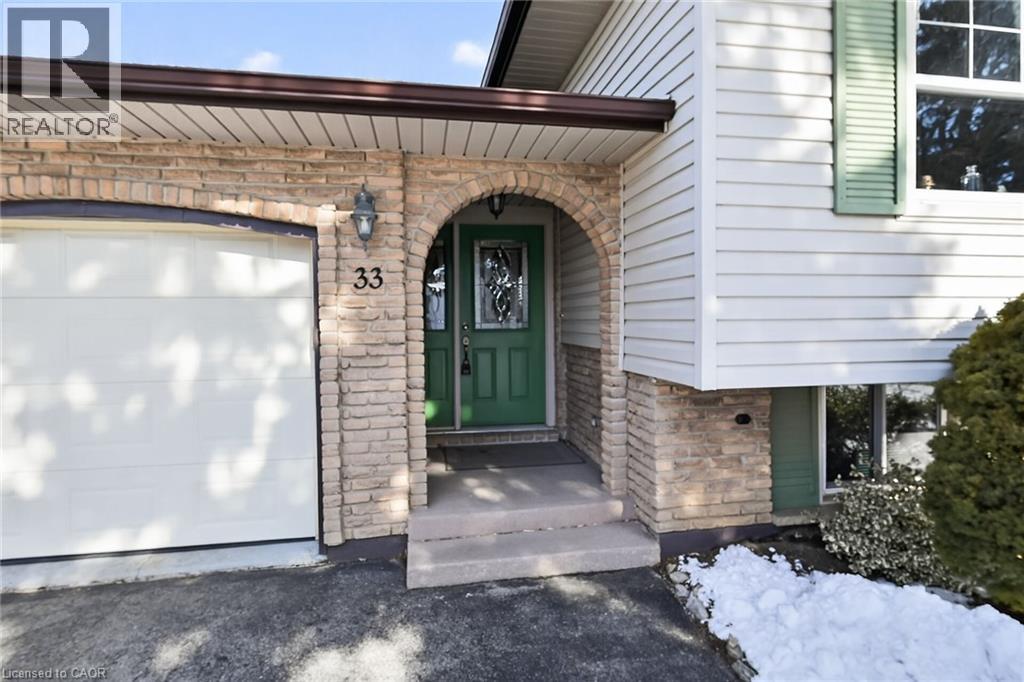 33 Appleford Road, Hamilton, Ontario  L9C 6B5 - Photo 4 - 40807670