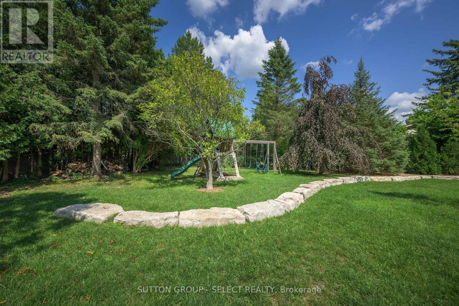 12 Parkland Place, Middlesex Centre, Ontario  N0L 1R0 - Photo 43 - X12826958