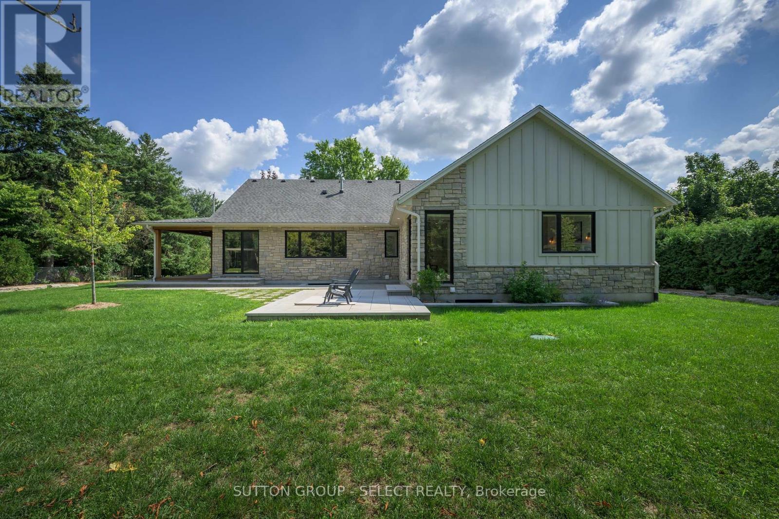 12 Parkland Place, Middlesex Centre, Ontario  N0L 1R0 - Photo 44 - X12826958