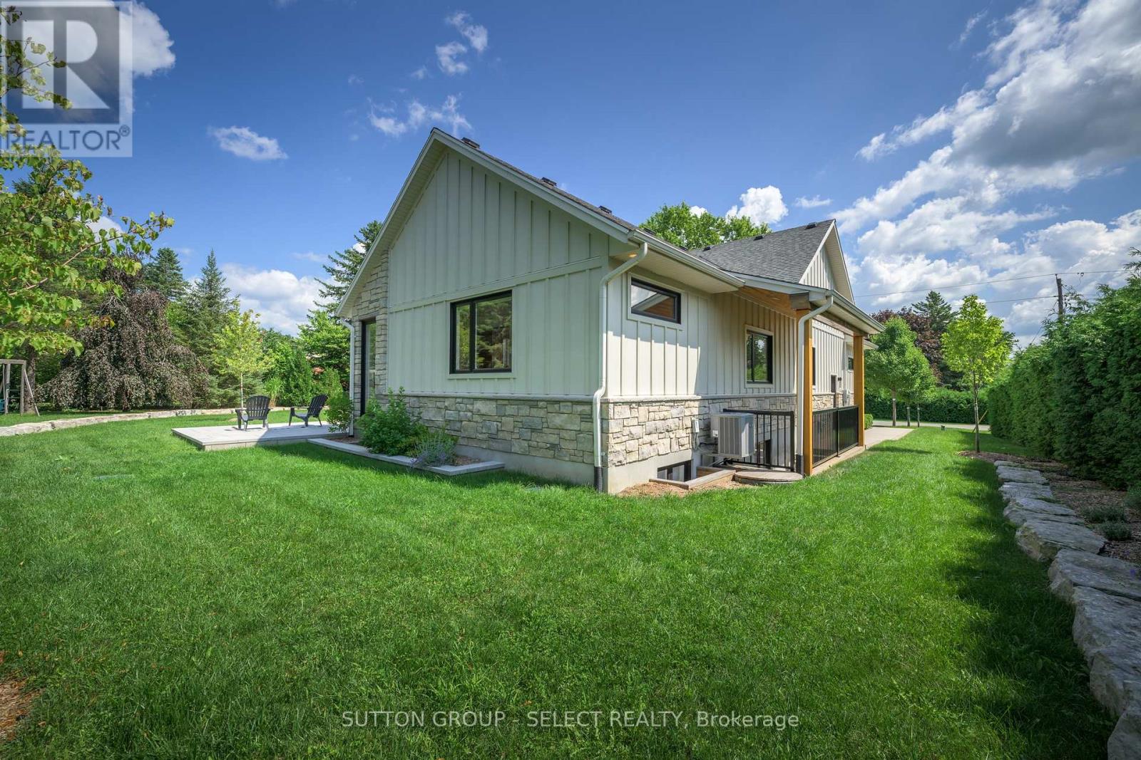 12 Parkland Place, Middlesex Centre, Ontario  N0L 1R0 - Photo 46 - X12826958