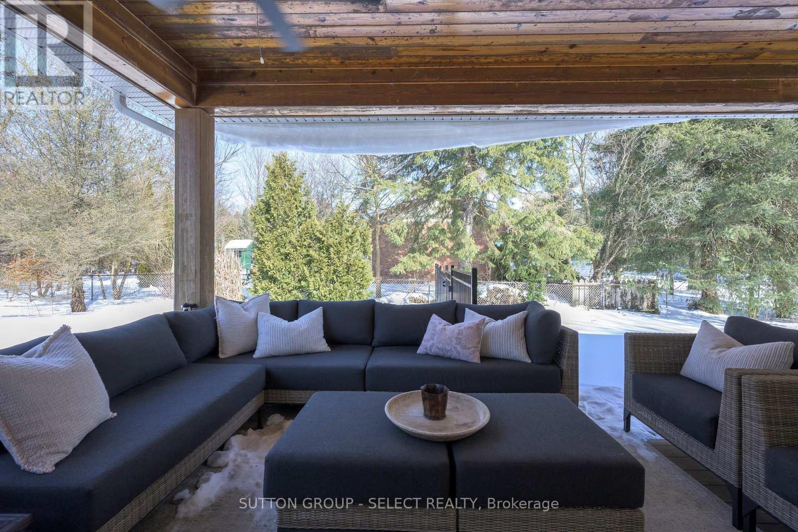 12 Parkland Place, Middlesex Centre, Ontario  N0L 1R0 - Photo 47 - X12826958