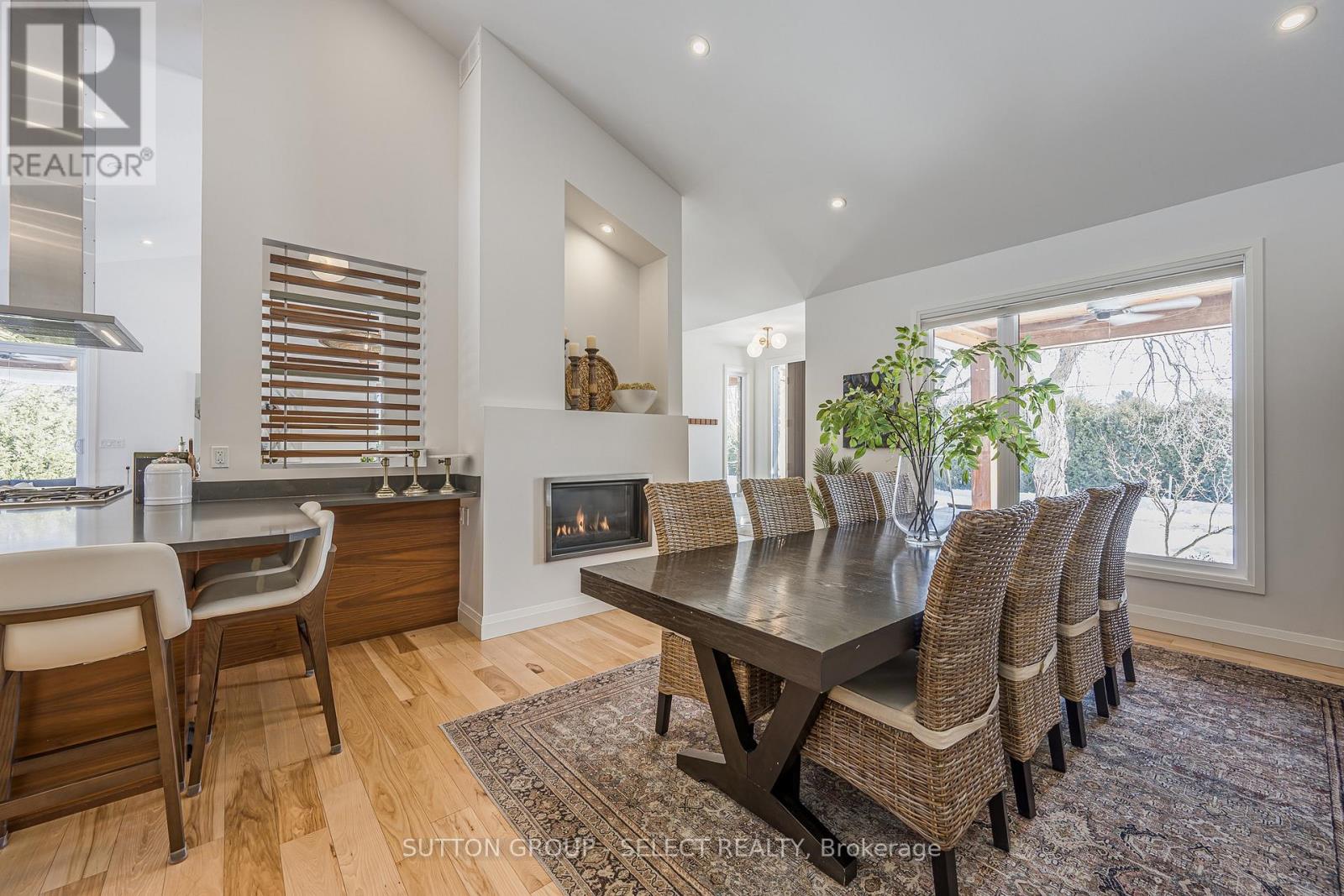 12 Parkland Place, Middlesex Centre, Ontario  N0L 1R0 - Photo 8 - X12826958