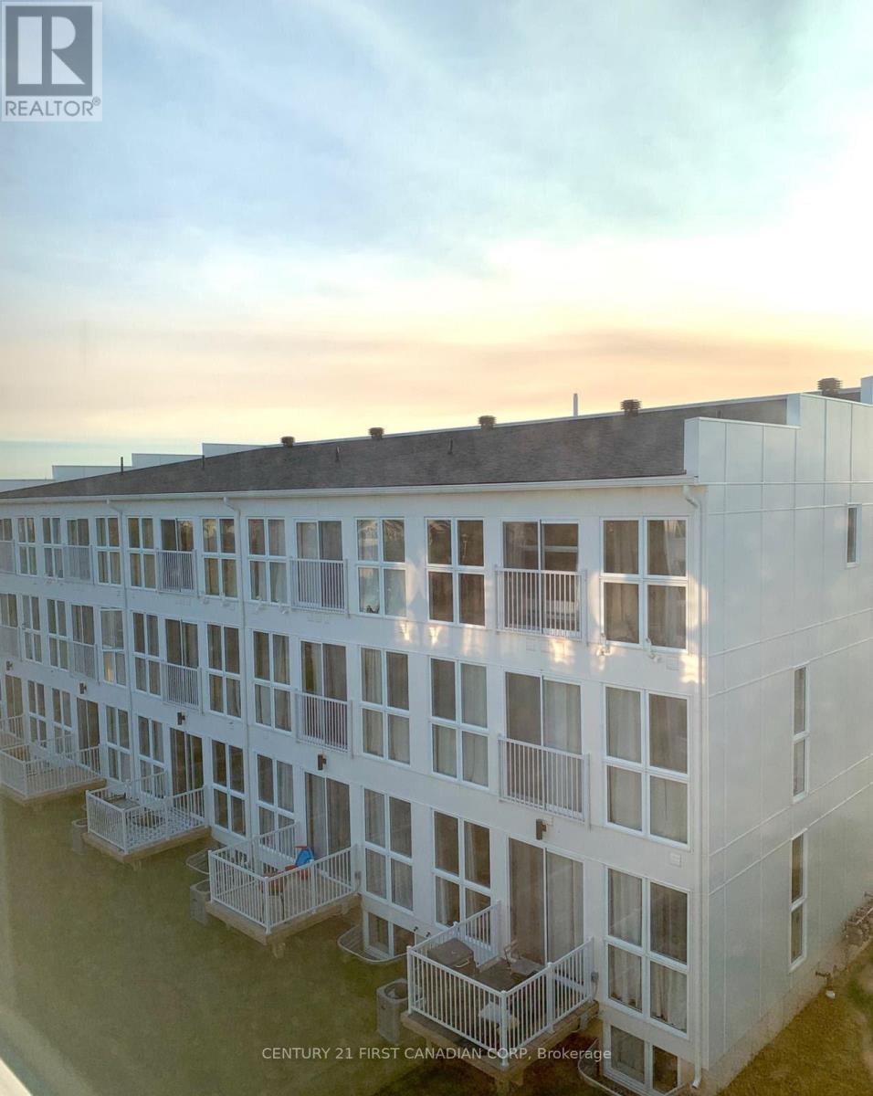 35 - 234 Edgevalley Road, London East, Ontario  N5V 0E3 - Photo 1 - X12827148