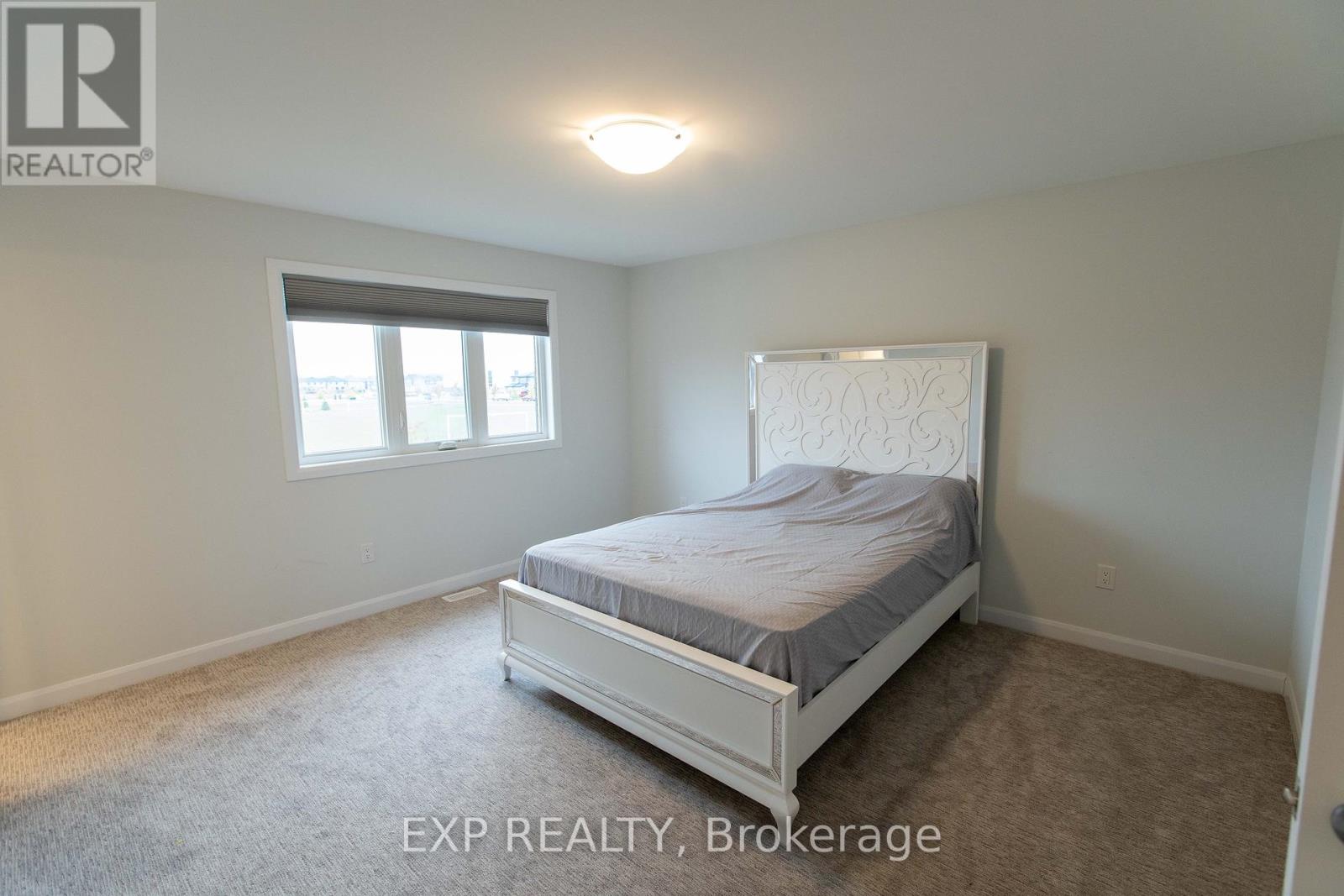 148 Namaste Walk, Ottawa, Ontario  K2J 6Z4 - Photo 18 - X12826930