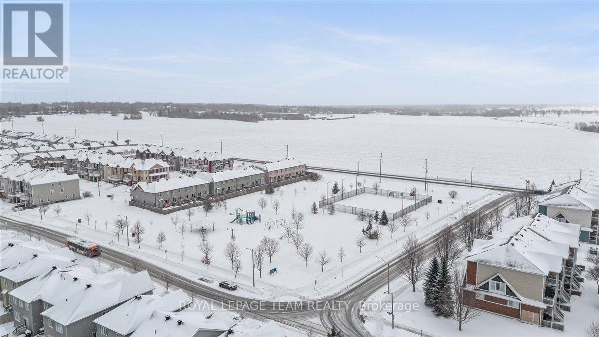 8 Crownridge Drive, Ottawa, Ontario  K2M 2M8 - Photo 39 - X12826980