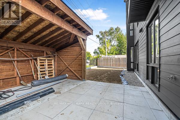 391 Dieppe Street, Ottawa, Ontario  K1L 6V3 - Photo 32 - X12827102