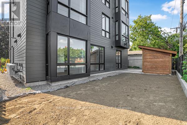 391 Dieppe Street, Ottawa, Ontario  K1L 6V3 - Photo 33 - X12827102