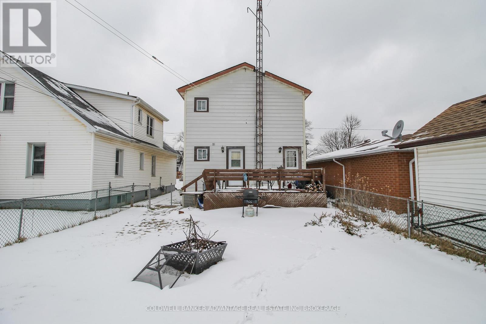 236 Wallace Avenue S, Welland (Lincoln/crowland), Ontario  L3B 1R6 - Photo 12 - X12826934