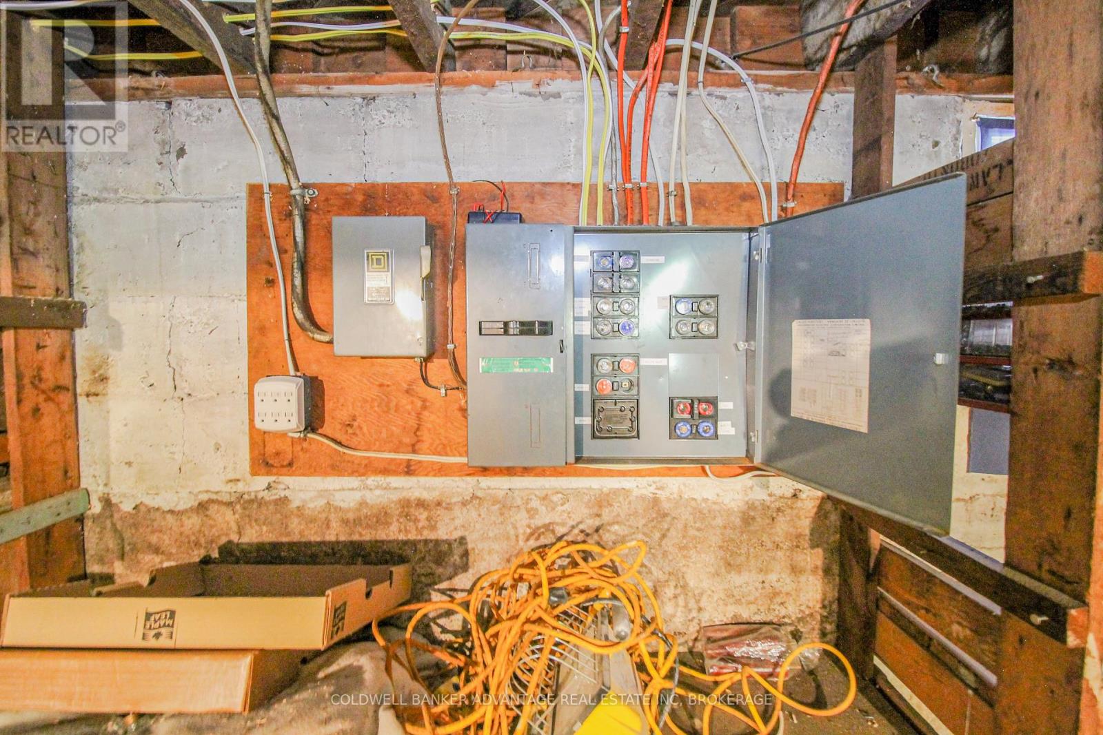 236 Wallace Avenue S, Welland (Lincoln/crowland), Ontario  L3B 1R6 - Photo 24 - X12826934