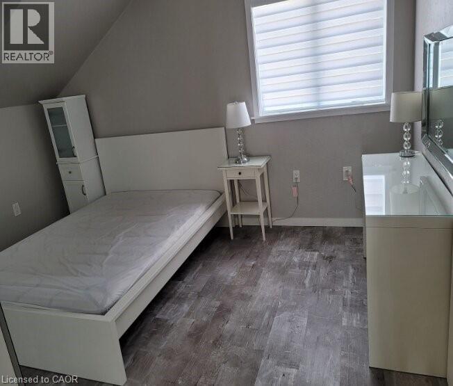 267 Pinehurst Road Unit# Upper, Paris, Ontario  N3L 3E2 - Photo 3 - 40807759