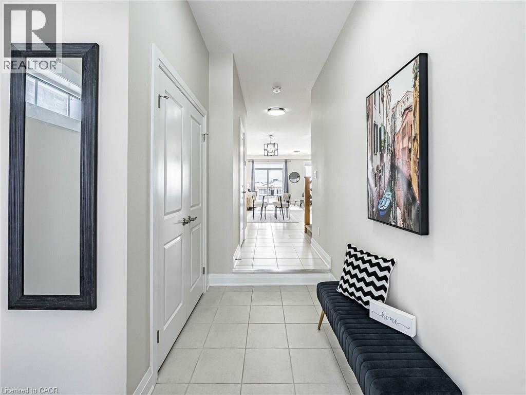 677 Thomas Slee Drive, Kitchener, Ontario  N2P 0J1 - Photo 8 - 40808114