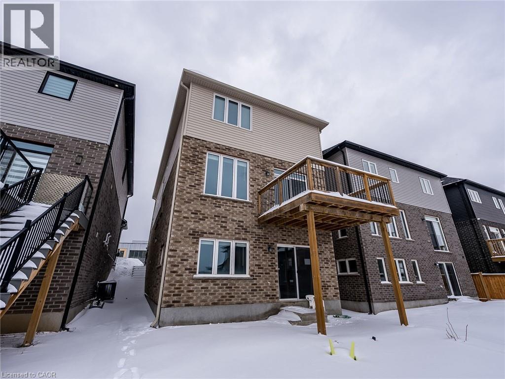 677 Thomas Slee Drive, Kitchener, Ontario  N2P 0J1 - Photo 48 - 40808114