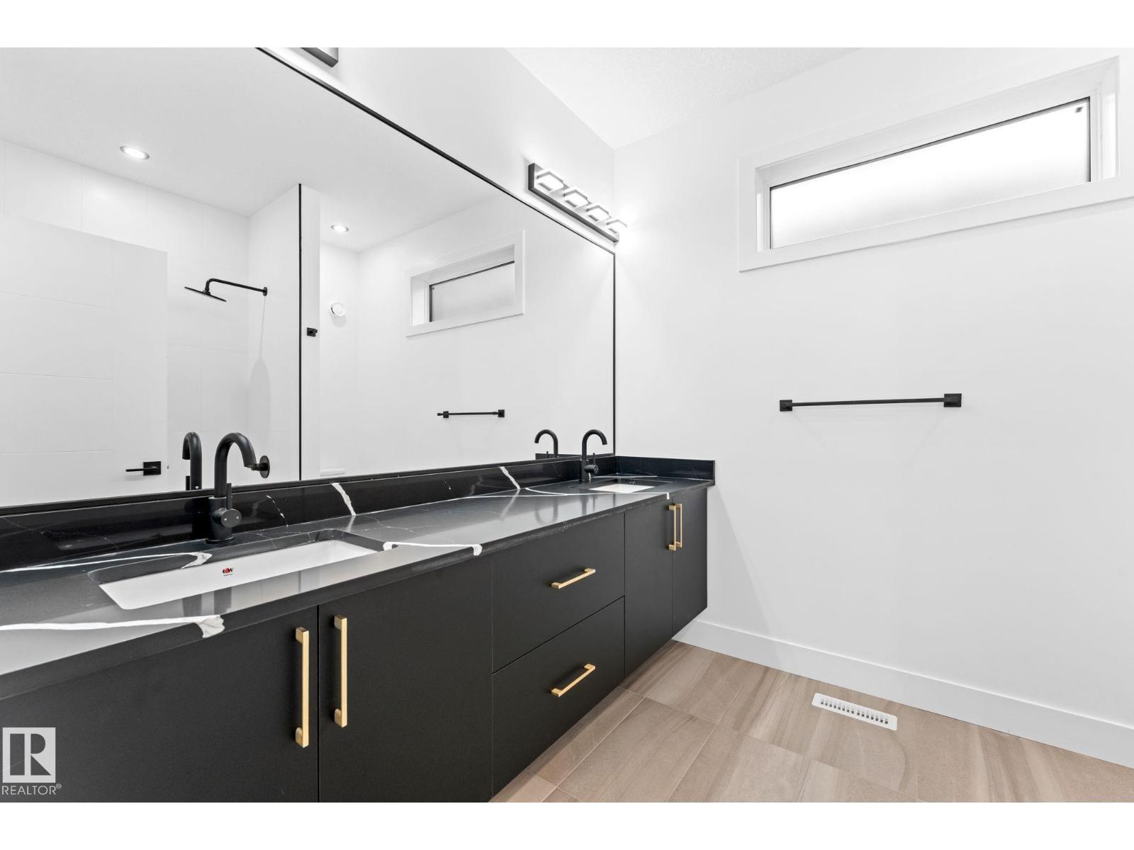 11021 132 Street Nw, Edmonton, Alberta  T8N 7K9 - Photo 17 - E4472911