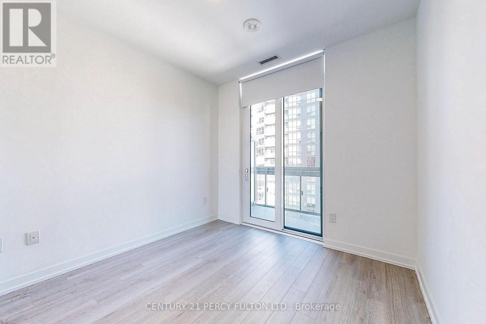 2409 - 39 Roehampton Avenue, Toronto, Ontario  M4P 1P9 - Photo 16 - C12827050