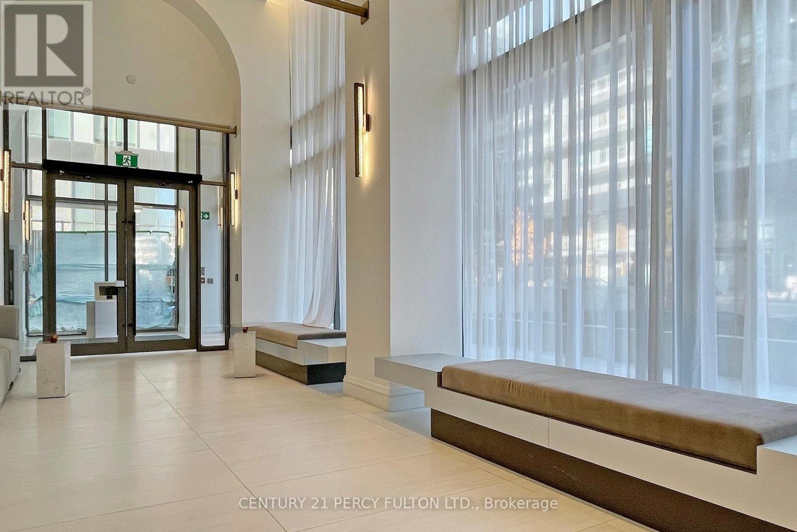 2409 - 39 Roehampton Avenue, Toronto, Ontario  M4P 1P9 - Photo 4 - C12827050