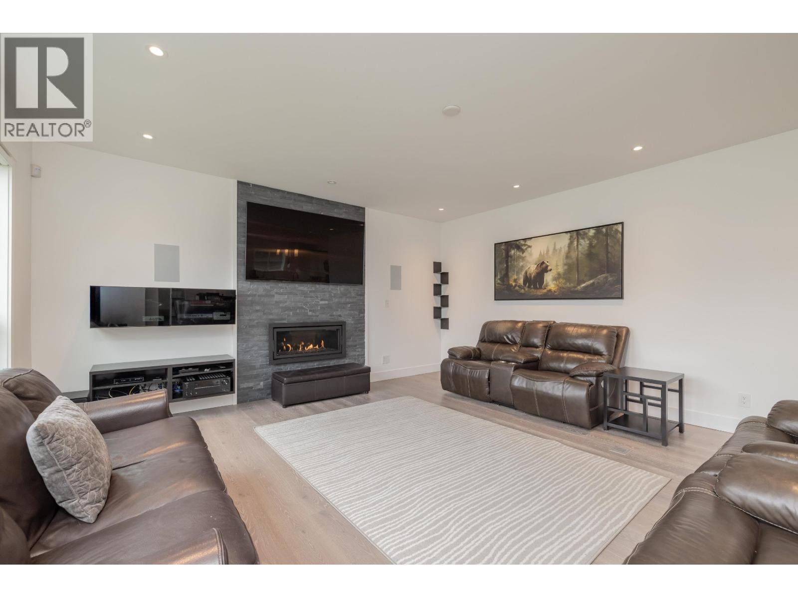 7139 Paulus Crescent, Burnaby, British Columbia  V5A 1P4 - Photo 9 - R3094101