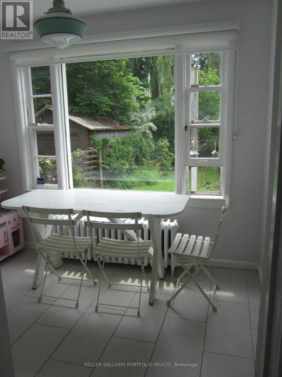 145 Glengrove Avenue W, Toronto, Ontario  M4R 1P1 - Photo 10 - C12827106