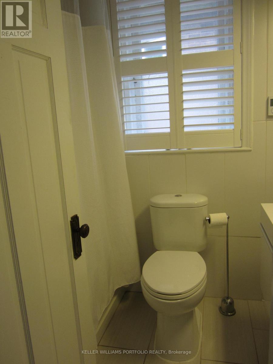 145 Glengrove Avenue W, Toronto, Ontario  M4R 1P1 - Photo 15 - C12827106