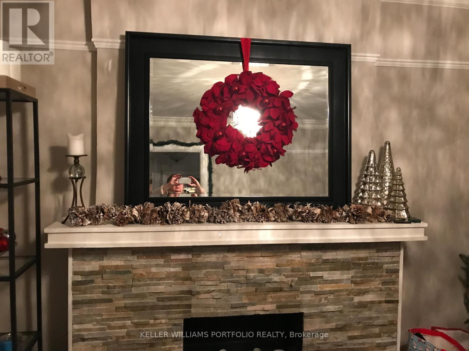 145 Glengrove Avenue W, Toronto, Ontario  M4R 1P1 - Photo 6 - C12827106