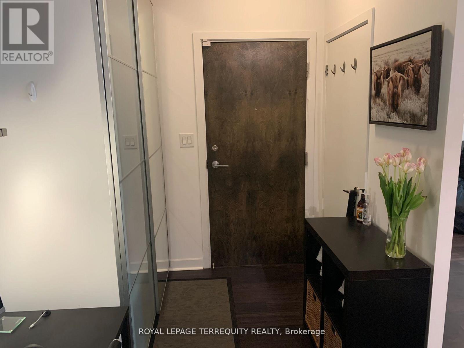 2313 - 33 Bay Street, Toronto (Waterfront Communities), Ontario  M5J 2Z3 - Photo 10 - C12827130