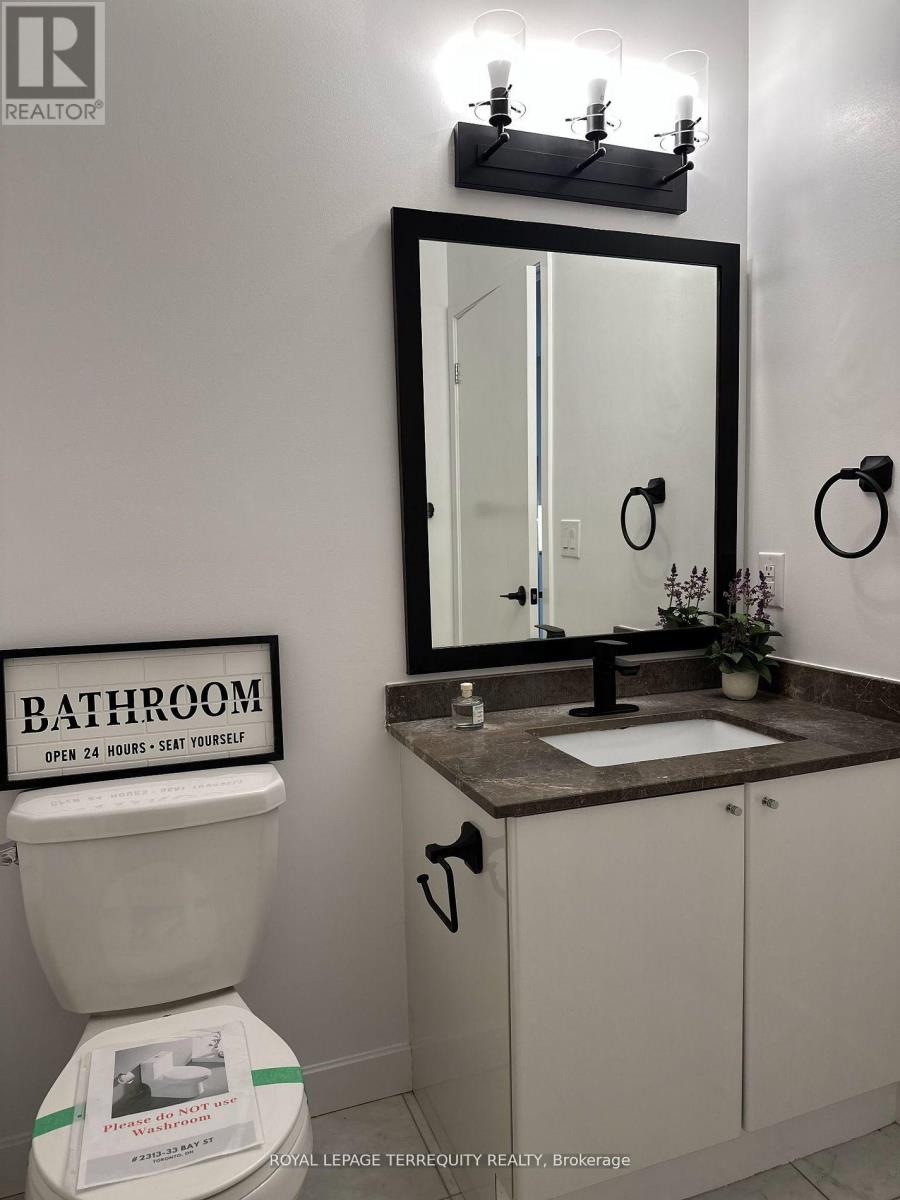 2313 - 33 Bay Street, Toronto (Waterfront Communities), Ontario  M5J 2Z3 - Photo 11 - C12827130