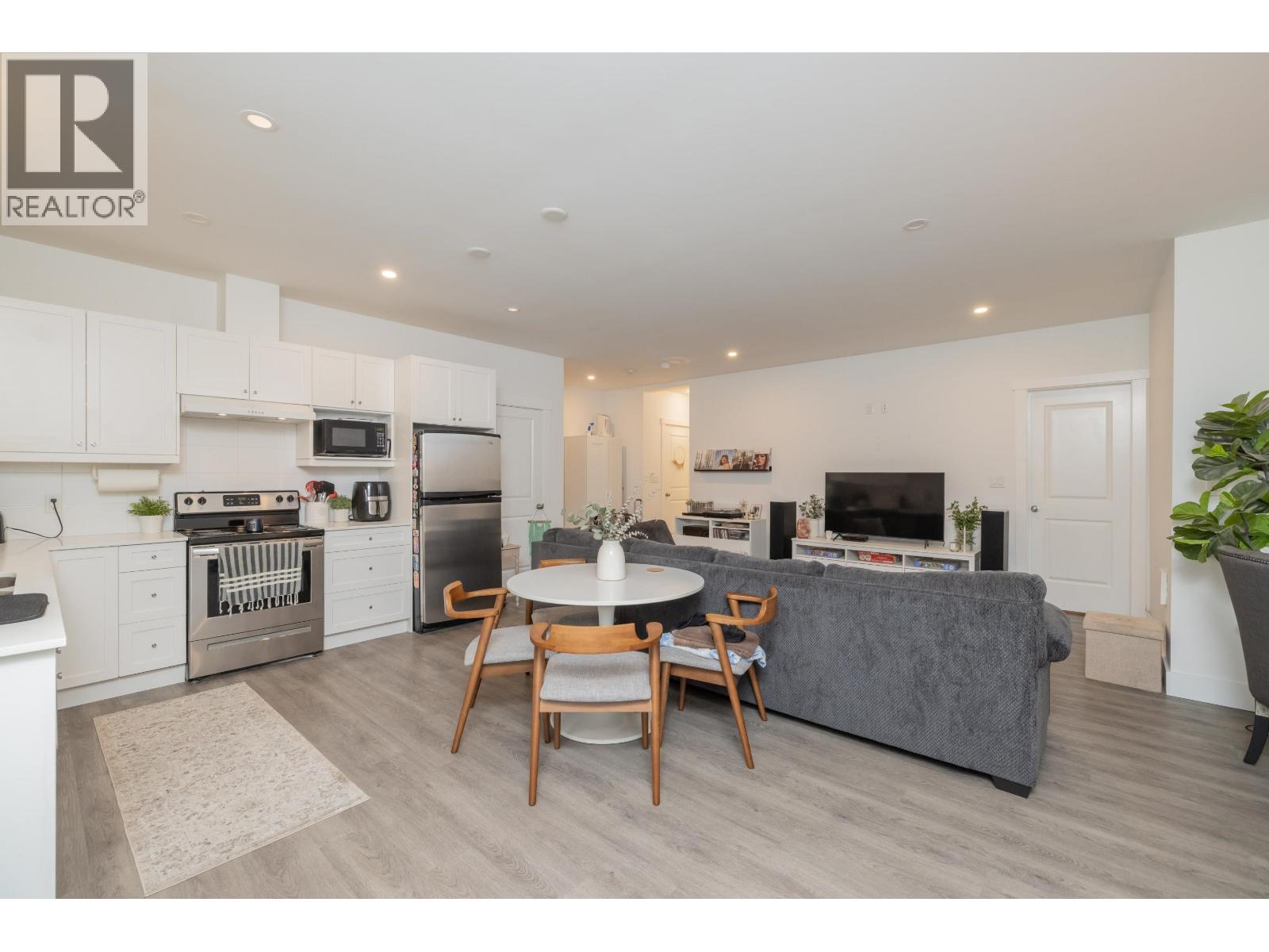 7139 Paulus Crescent, Burnaby, British Columbia  V5A 1P4 - Photo 22 - R3094101