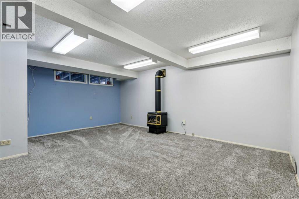 3412 Temple Road Ne, Calgary, Alberta  T1Y 3A9 - Photo 15 - A2287129