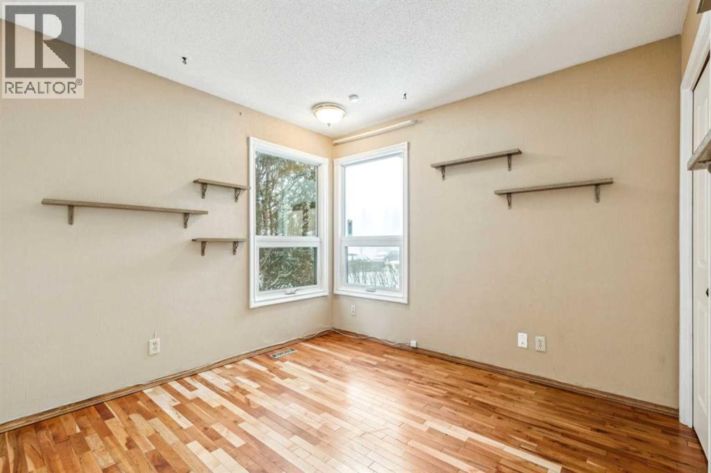 3412 Temple Road Ne, Calgary, Alberta  T1Y 3A9 - Photo 9 - A2287129