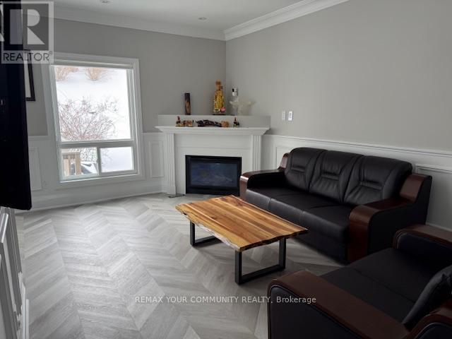 1712 Conacher Crescent, Pickering (Brock Ridge), Ontario  L1X 2T4 - Photo 10 - E12826936